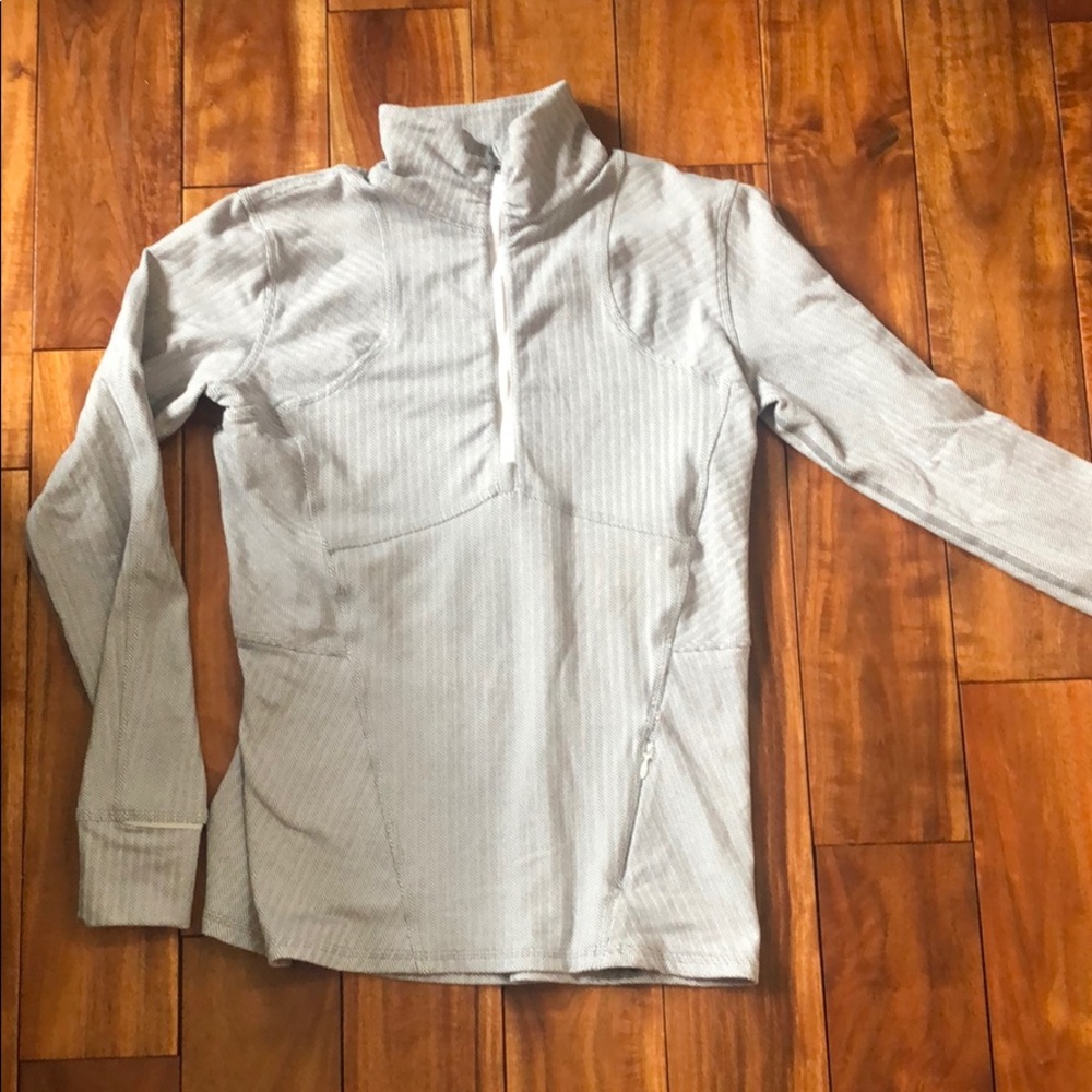 Lululemon 1/2 Pullover - Picture 2 of 8
